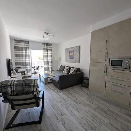 Cozy In Cristianos Apartamento *